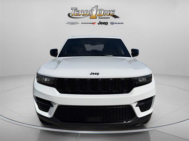 new 2025 Jeep Grand Cherokee car, priced at $42,614