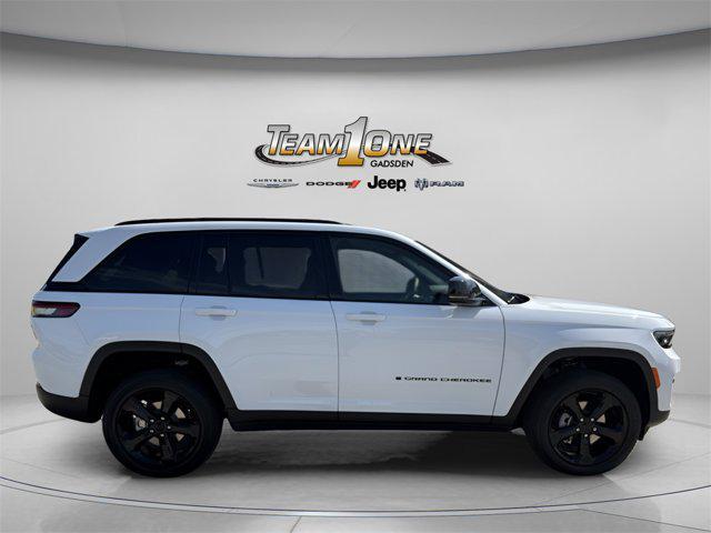 new 2025 Jeep Grand Cherokee car, priced at $42,614