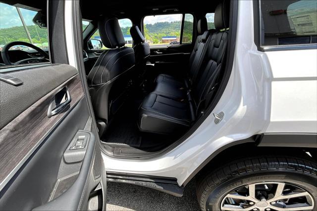 new 2024 Jeep Grand Cherokee car, priced at $43,790