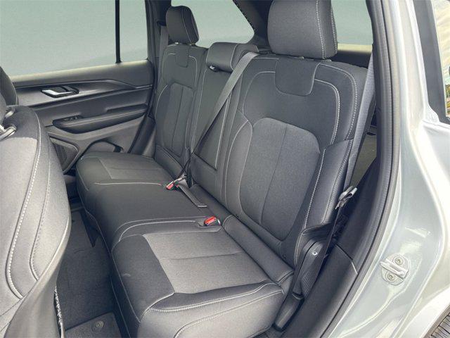 new 2025 Jeep Grand Cherokee car, priced at $35,502