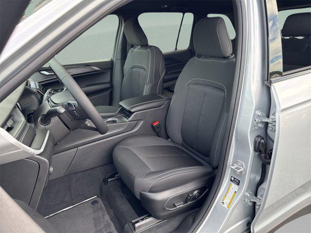 new 2025 Jeep Grand Cherokee car, priced at $35,502