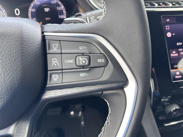 new 2025 Jeep Grand Cherokee car, priced at $35,502