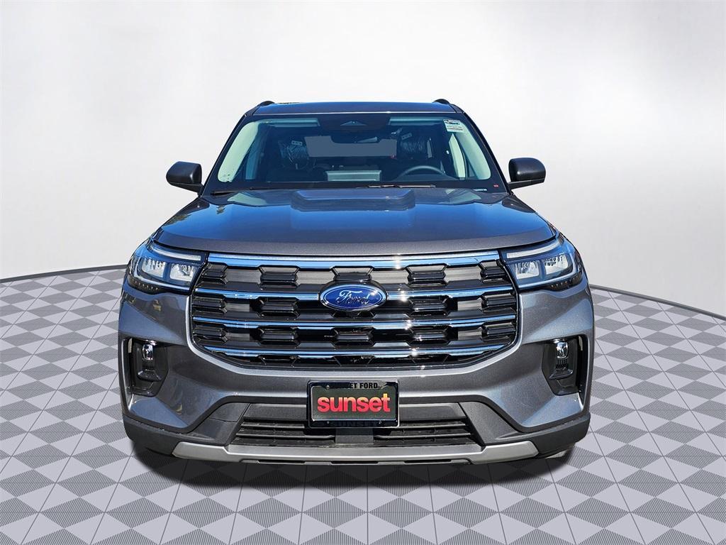 new 2025 Ford Explorer car, priced at $51,495