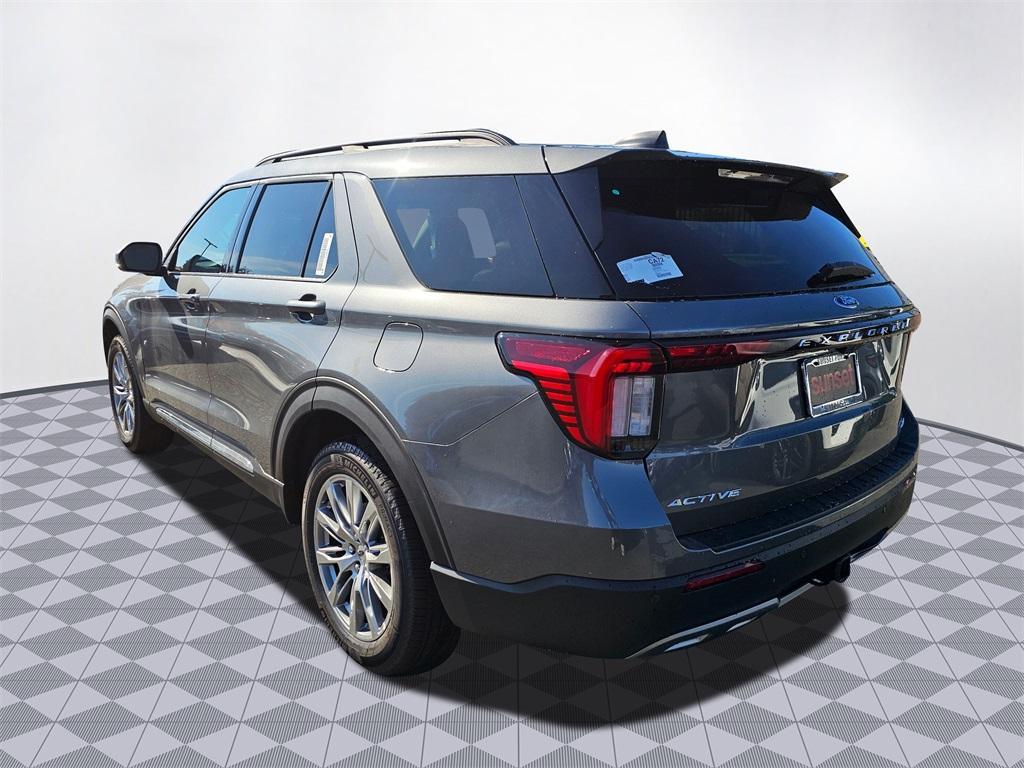 new 2025 Ford Explorer car, priced at $51,495
