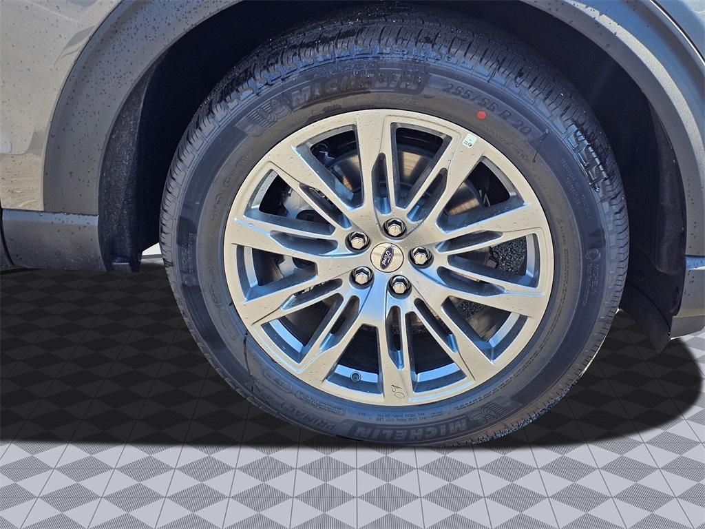 new 2025 Ford Explorer car, priced at $51,495