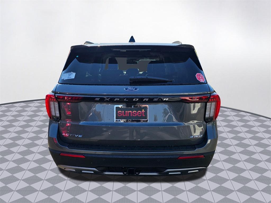 new 2025 Ford Explorer car, priced at $51,495