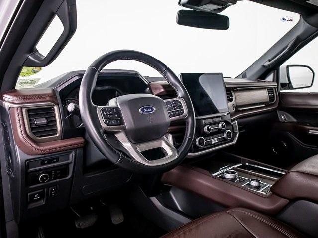 used 2023 Ford Expedition car