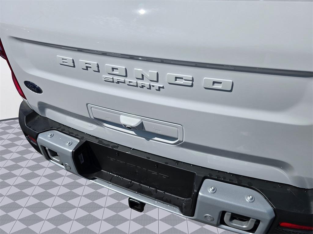 new 2025 Ford Bronco Sport car, priced at $33,410