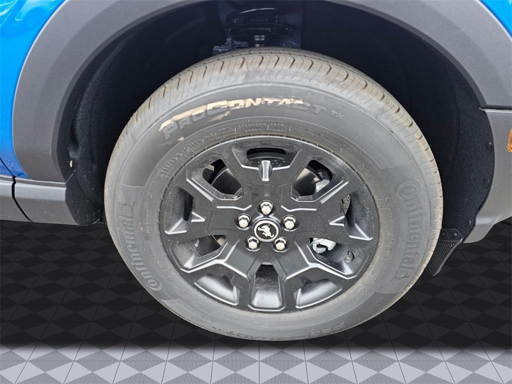 new 2025 Ford Bronco Sport car, priced at $38,020