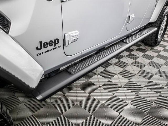 used 2023 Jeep Gladiator car