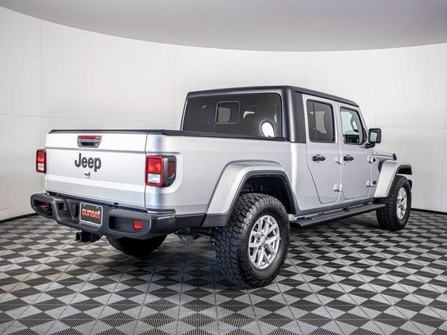 used 2023 Jeep Gladiator car