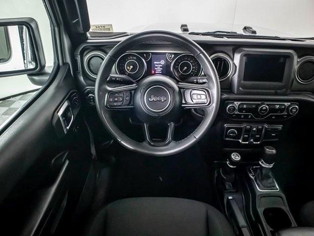 used 2023 Jeep Gladiator car