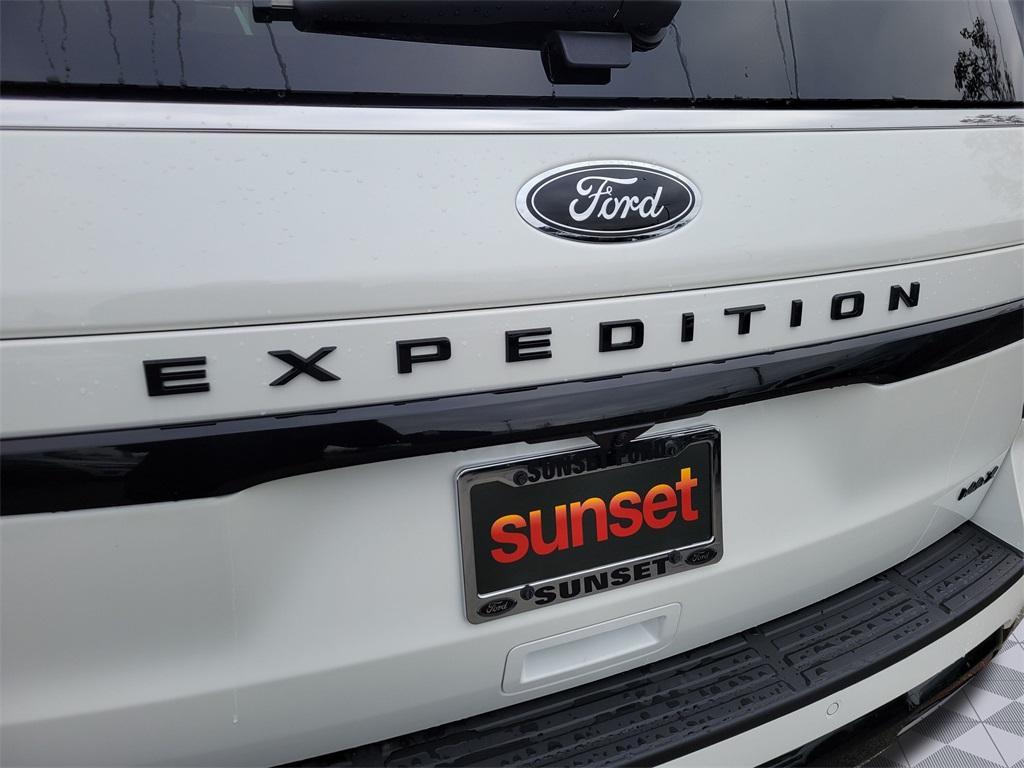 new 2024 Ford Expedition Max car, priced at $93,135