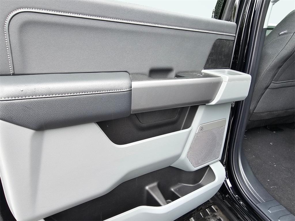 new 2025 Ford F-350 car, priced at $88,370