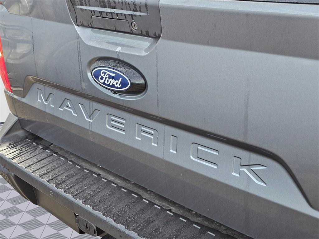 new 2025 Ford Maverick car, priced at $34,105