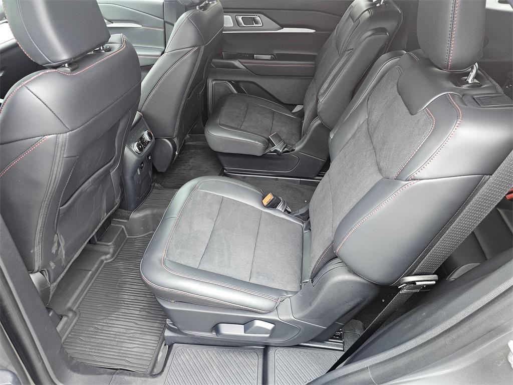 new 2025 Ford Explorer car, priced at $62,115