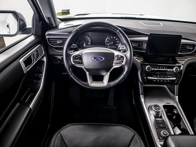 used 2021 Ford Explorer car