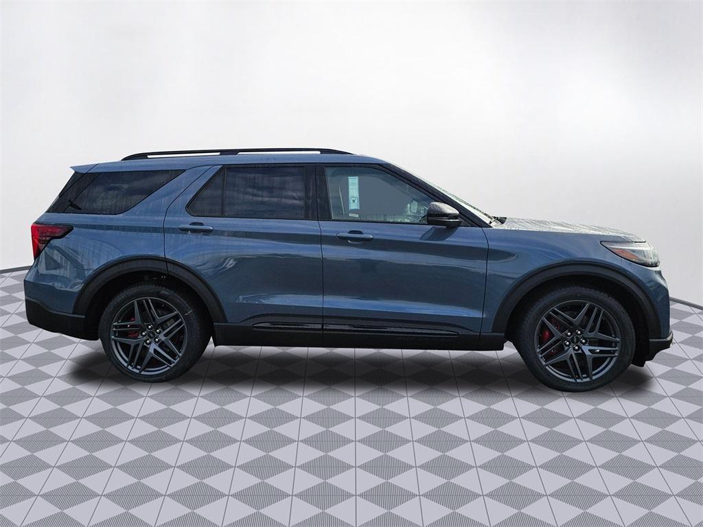new 2025 Ford Explorer car, priced at $63,305