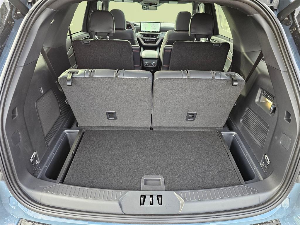 new 2025 Ford Explorer car, priced at $63,305