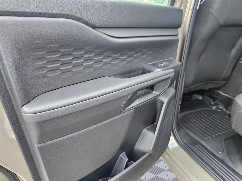 new 2025 Ford Ranger car, priced at $38,320