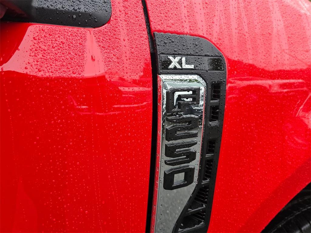 new 2025 Ford F-250 car, priced at $56,815