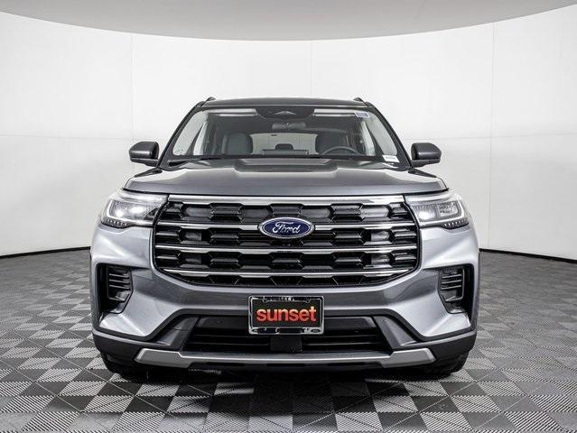 new 2025 Ford Explorer car