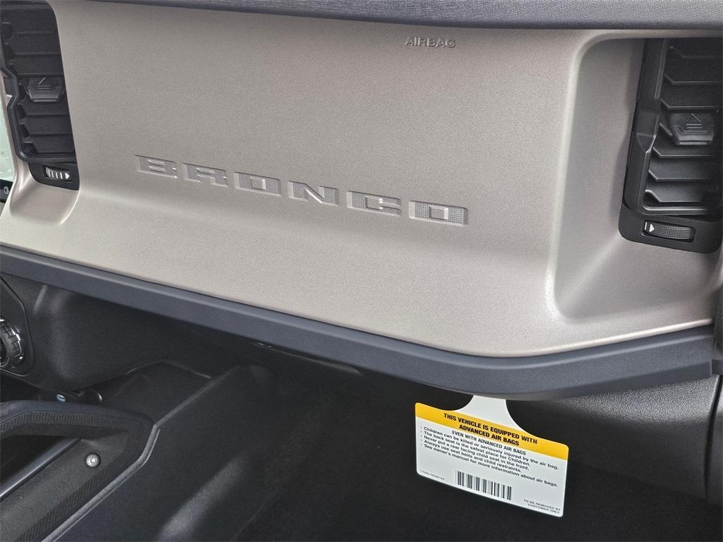 new 2025 Ford Bronco car, priced at $61,775