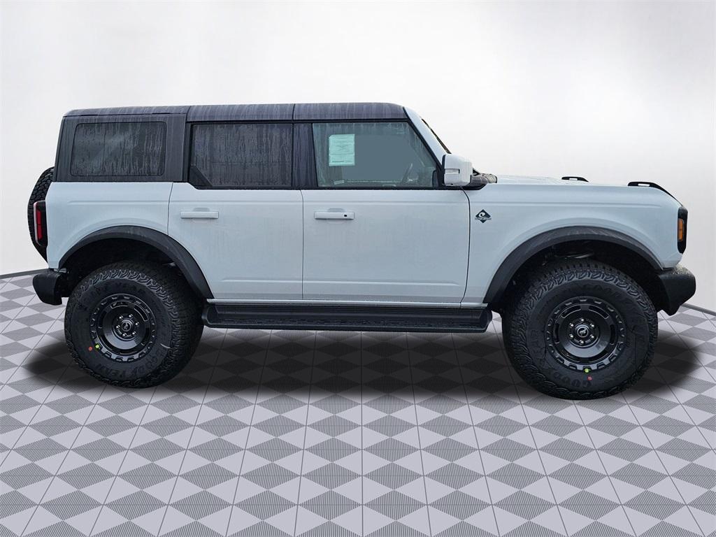 new 2025 Ford Bronco car, priced at $61,775