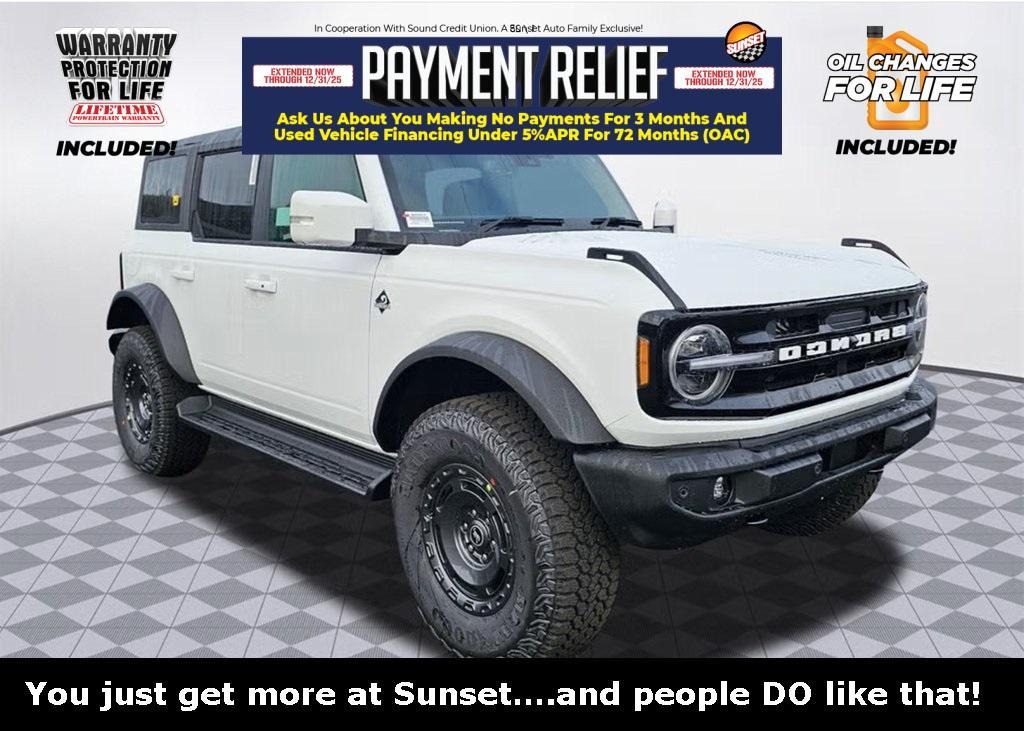 new 2025 Ford Bronco car, priced at $61,775