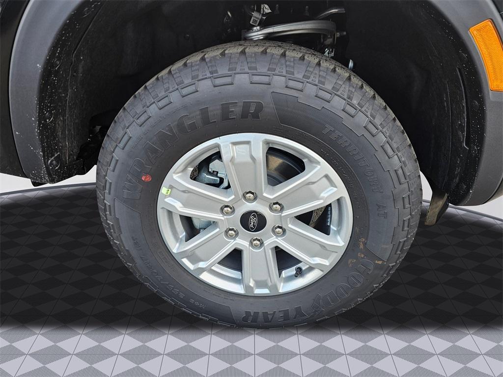 new 2025 Ford Ranger car, priced at $38,525