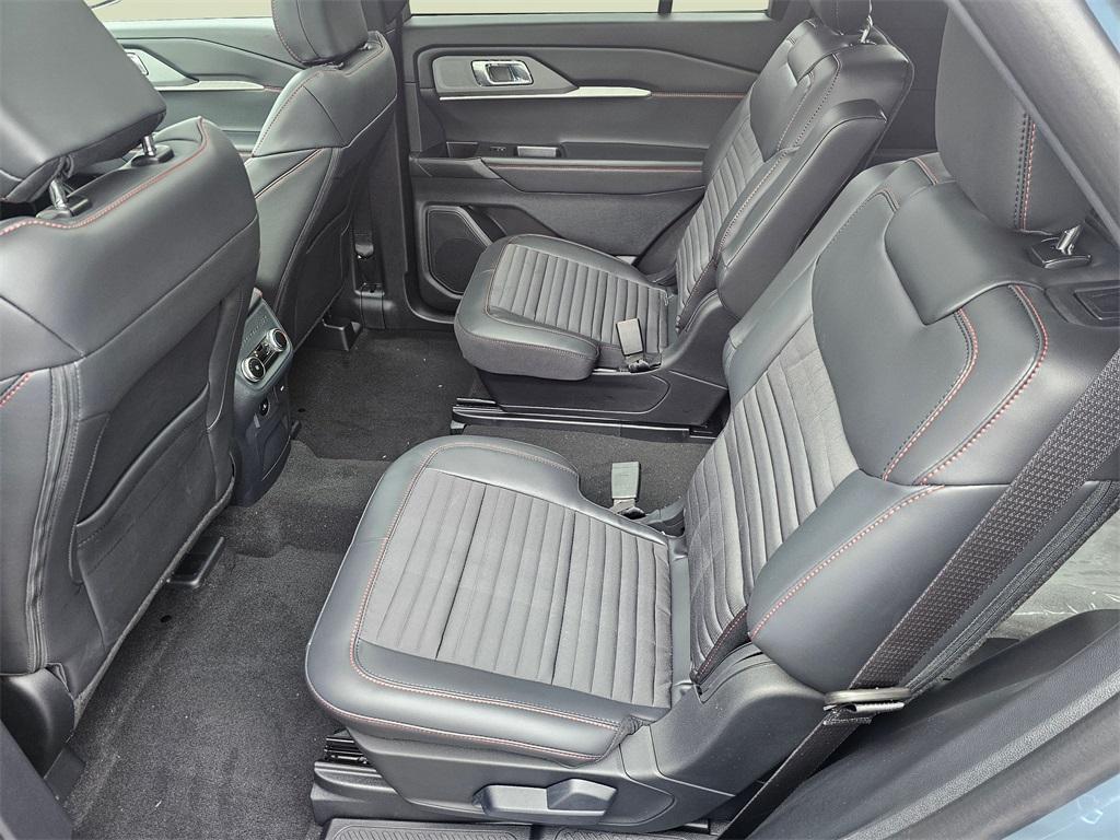 new 2025 Ford Explorer car, priced at $51,505