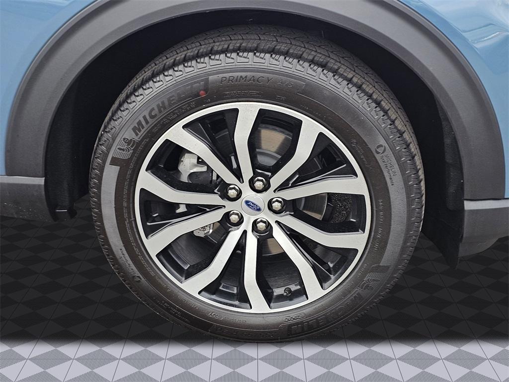 new 2025 Ford Explorer car, priced at $51,505