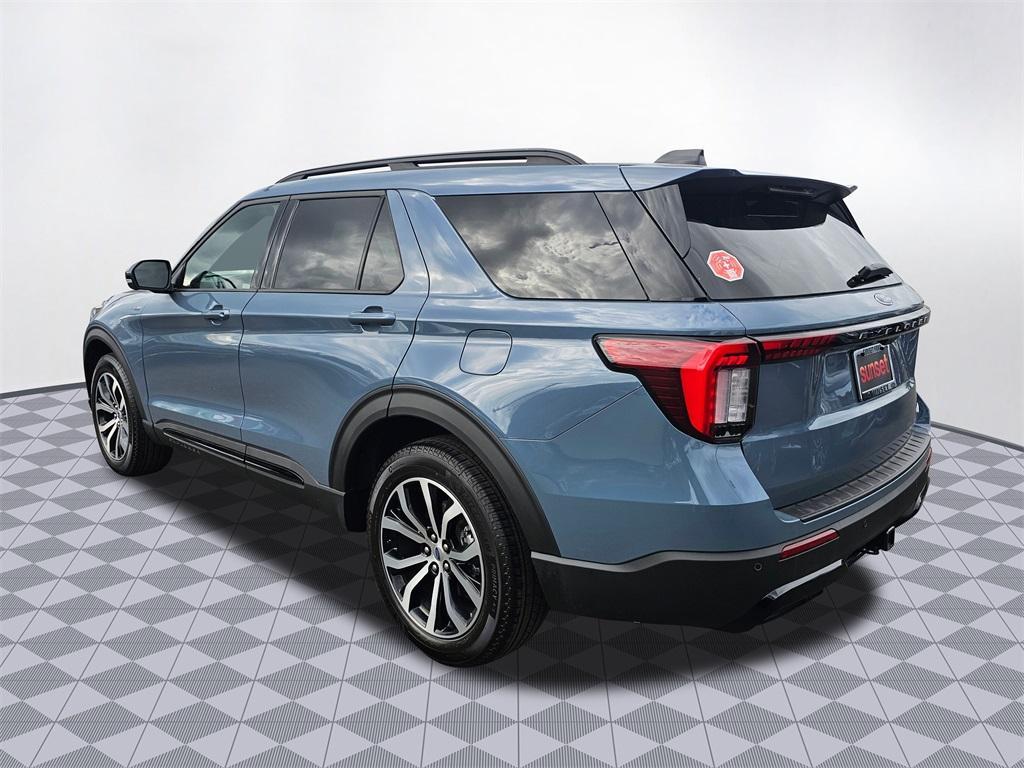 new 2025 Ford Explorer car, priced at $51,505
