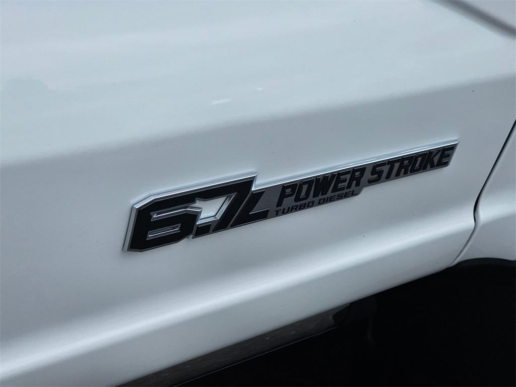 new 2025 Ford F-350 car, priced at $90,940