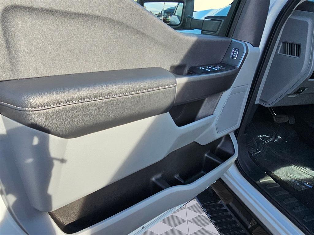 new 2026 Ford F-350 car, priced at $76,405