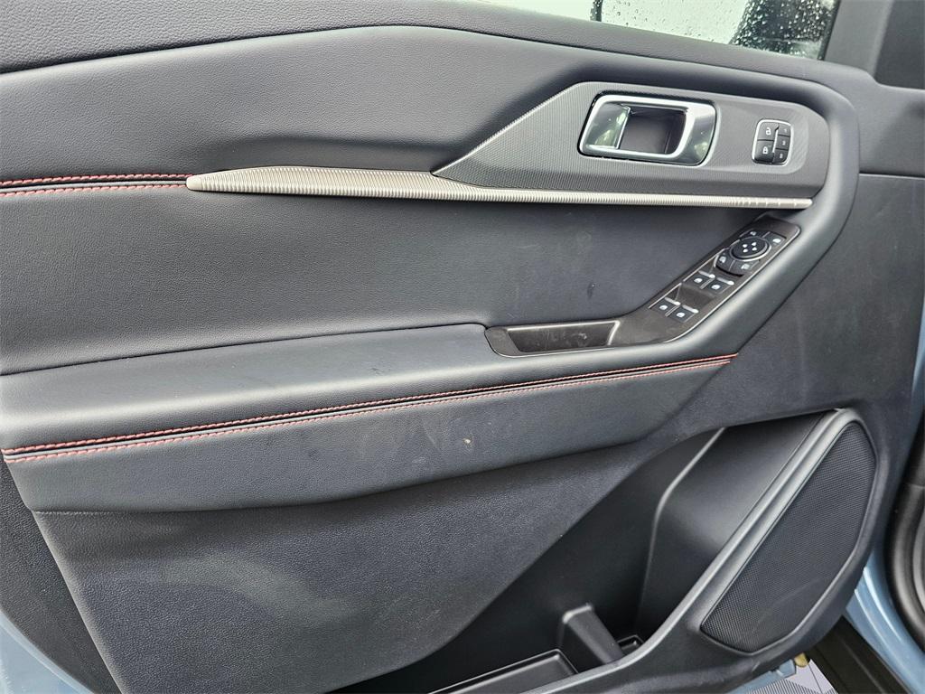 new 2025 Ford Explorer car, priced at $54,235