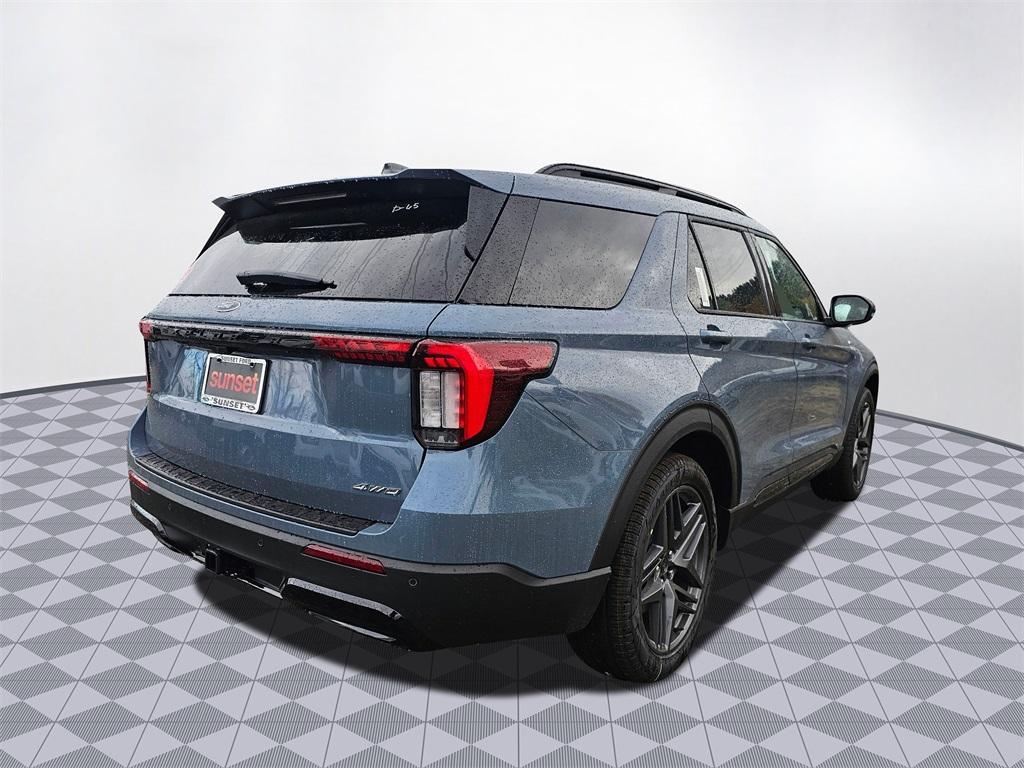 new 2025 Ford Explorer car, priced at $54,235