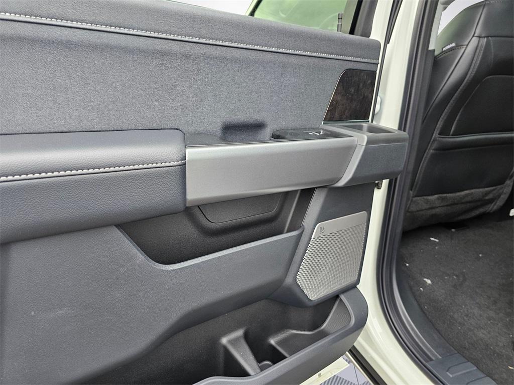 new 2025 Ford F-350 car, priced at $94,580