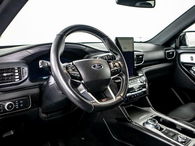 used 2022 Ford Explorer car