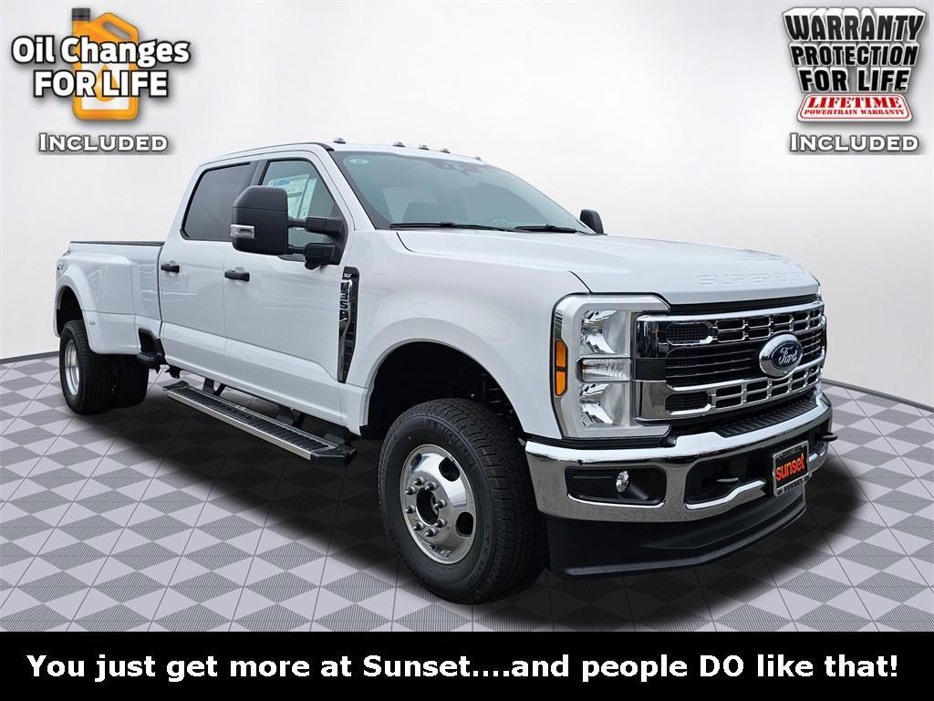 new 2024 Ford F-350 car, priced at $65,020