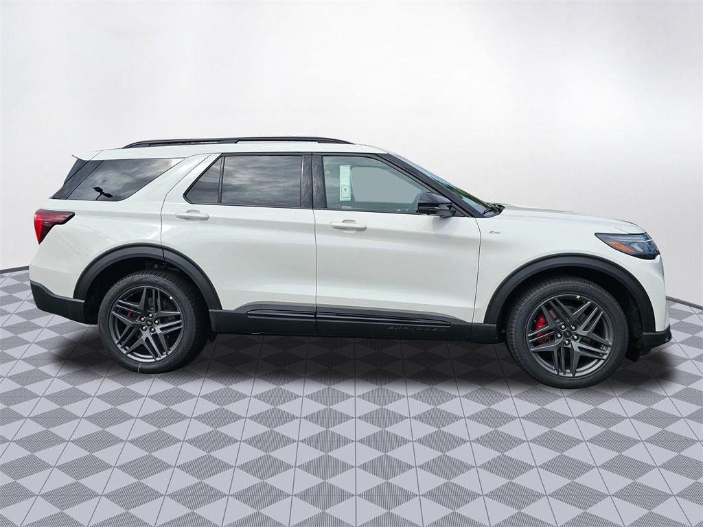 new 2025 Ford Explorer car, priced at $53,930