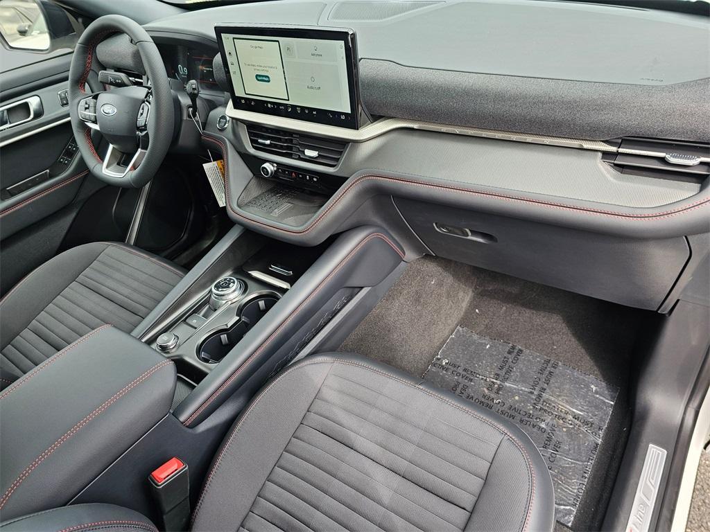 new 2025 Ford Explorer car, priced at $53,930