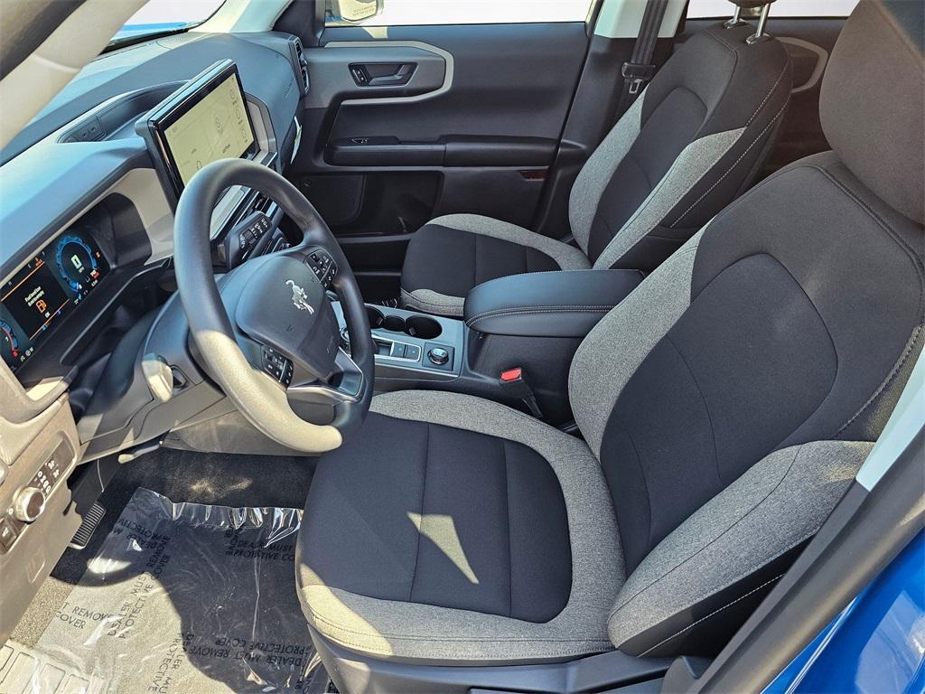 new 2025 Ford Bronco Sport car, priced at $33,725