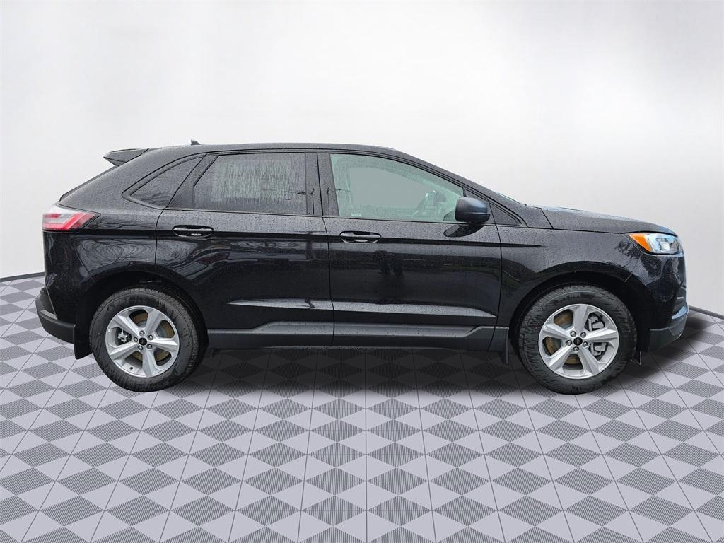 new 2024 Ford Edge car, priced at $40,524