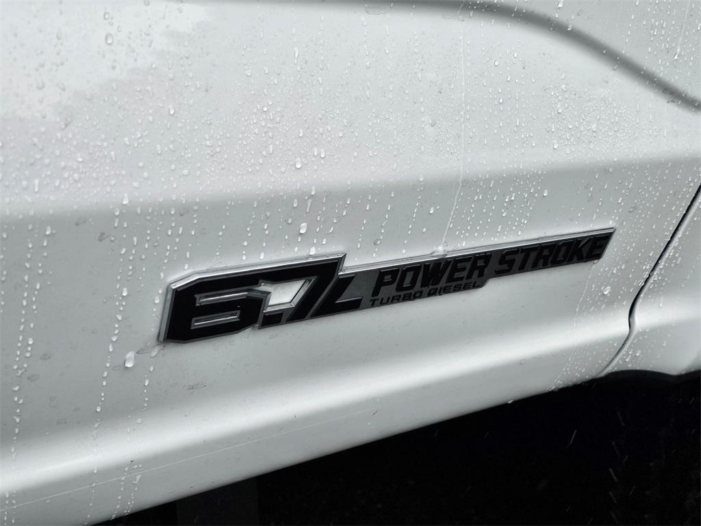 new 2025 Ford F-350 car, priced at $92,180