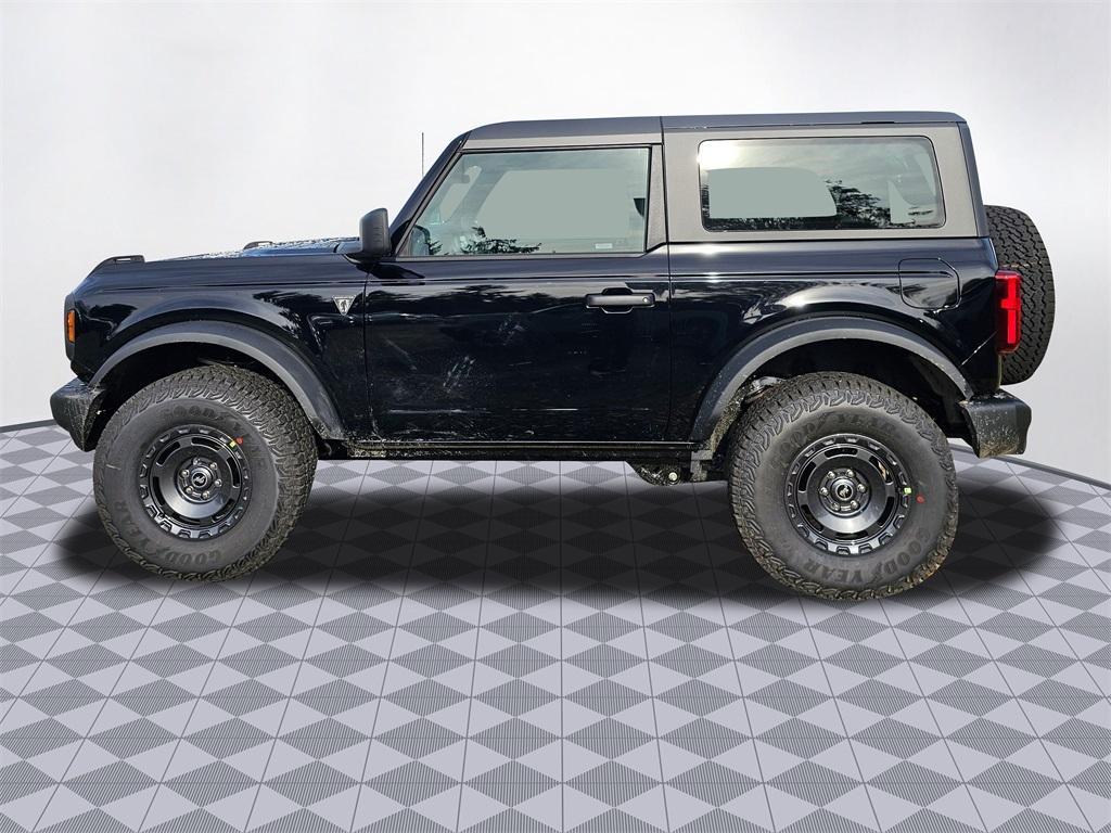 new 2025 Ford Bronco car, priced at $51,660