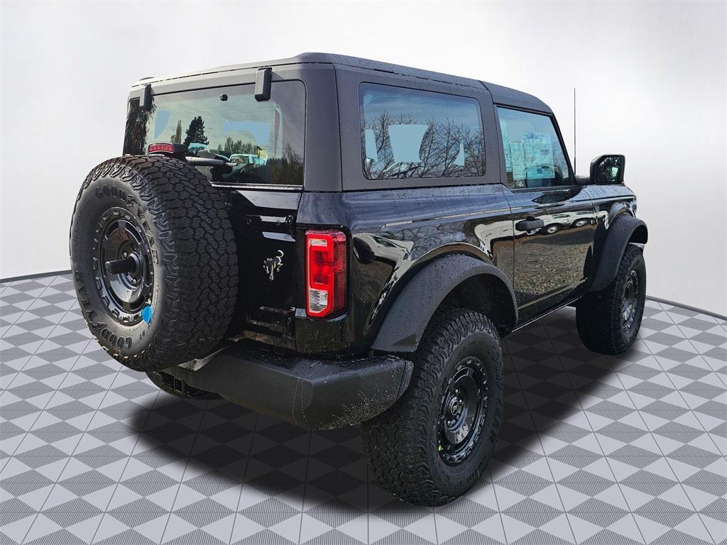 new 2025 Ford Bronco car, priced at $51,660
