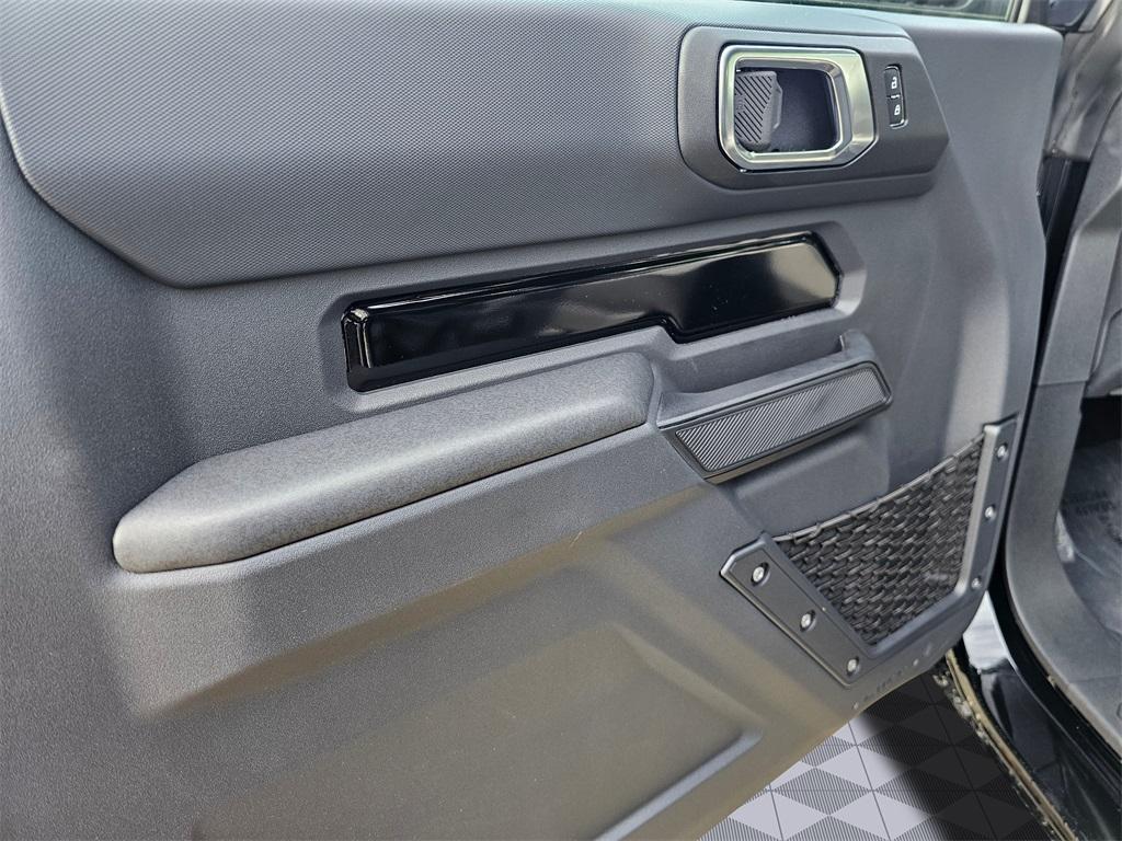 new 2025 Ford Bronco car, priced at $51,660