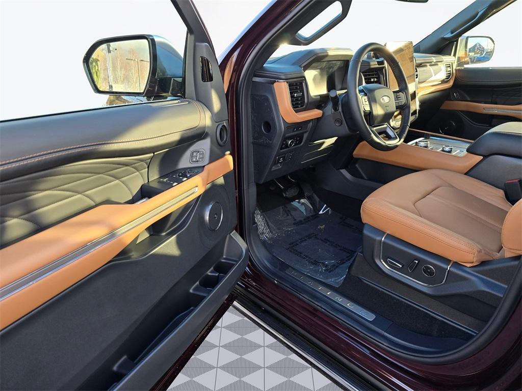 new 2024 Ford Expedition car, priced at $88,610