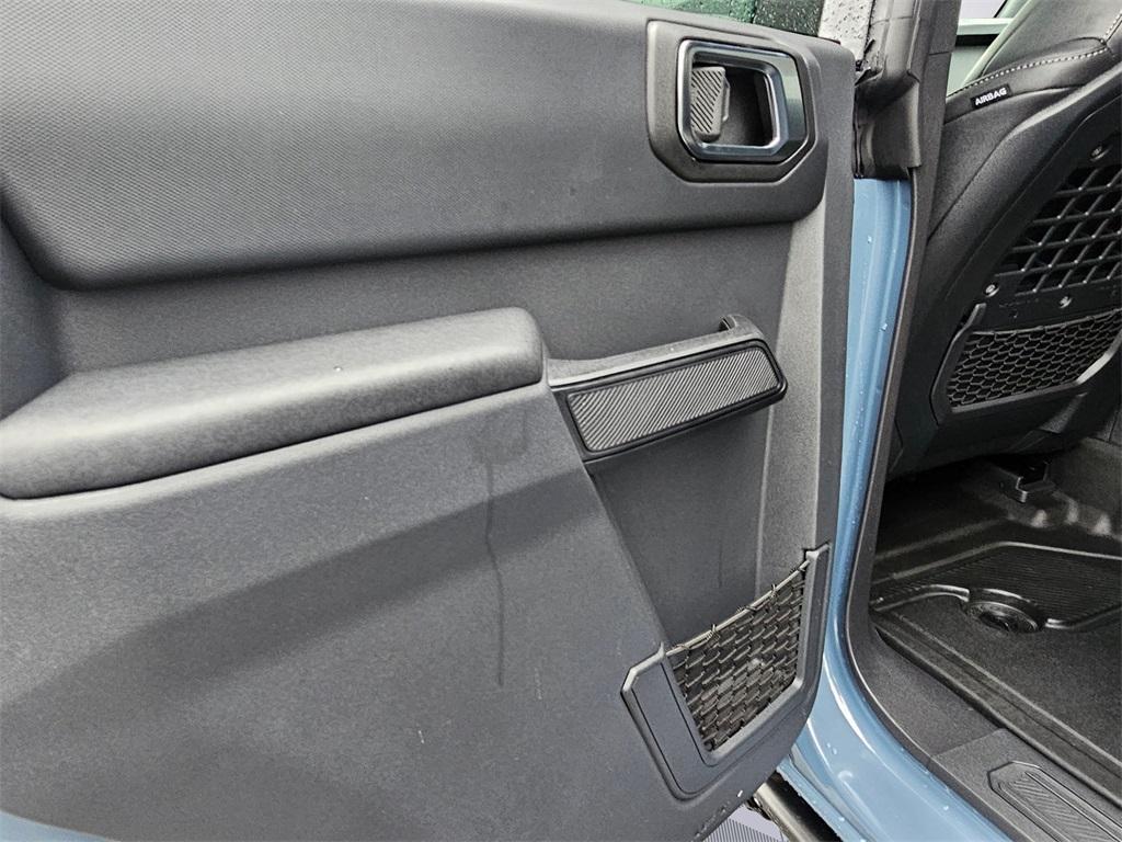 new 2025 Ford Bronco car, priced at $55,960